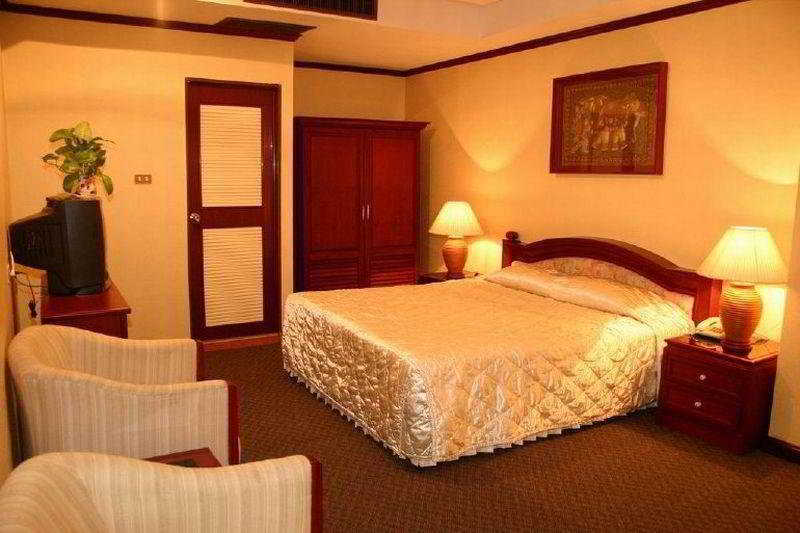 Chiangmai Ratanakosin Hotel Chiang Mai Exterior foto