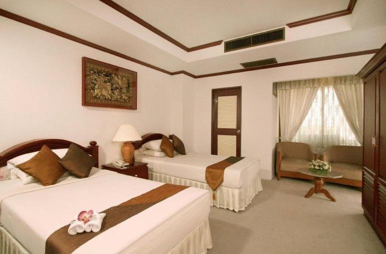 Chiangmai Ratanakosin Hotel Chiang Mai Exterior foto